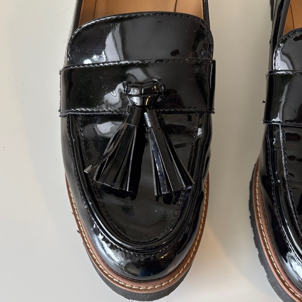 Franco Sarto L-Carolyn Women's Black Patent Tassel Loafers 06897 Size 9 EUC - Picture 6 of 14